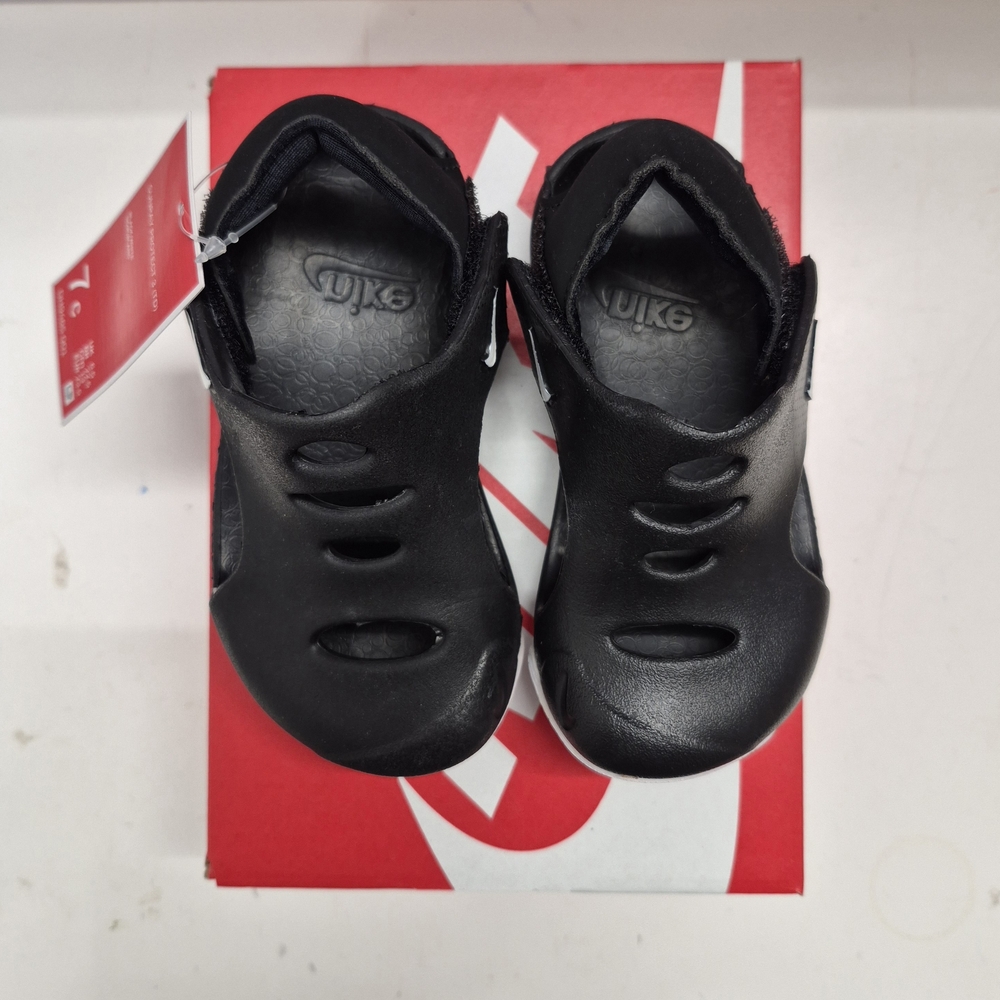 Nike Sunray Protect 3 TD Kids Black White Slip-On Sandal 7C DH9465-001 Cut-Outs